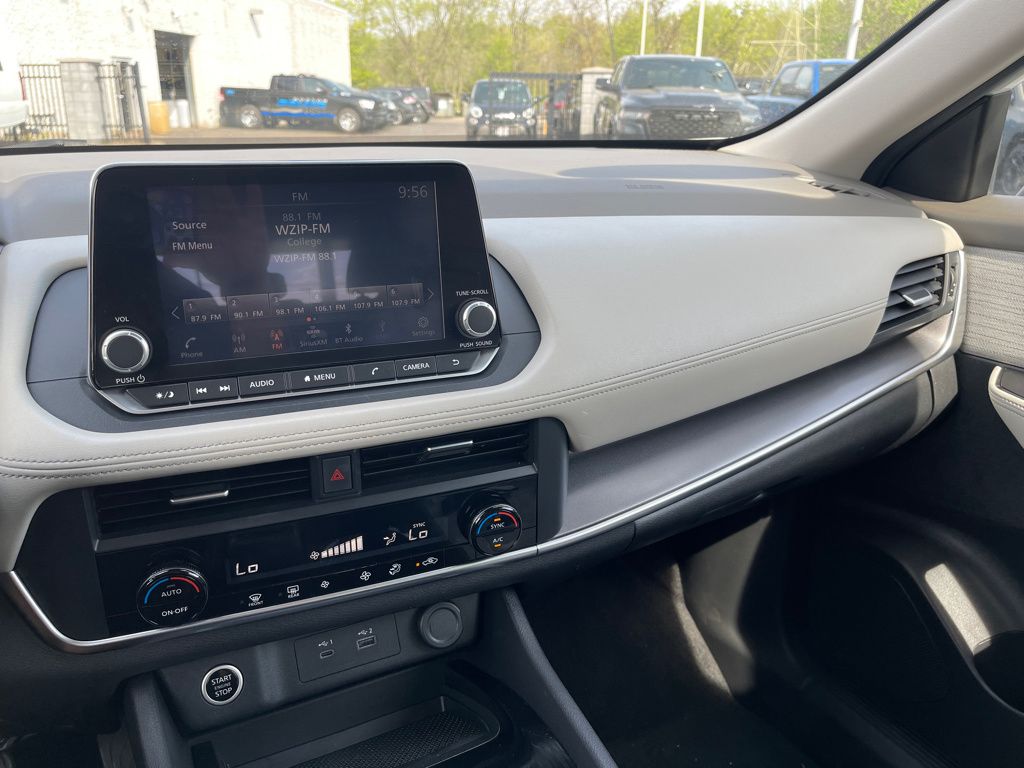 used 2023 Nissan Rogue car