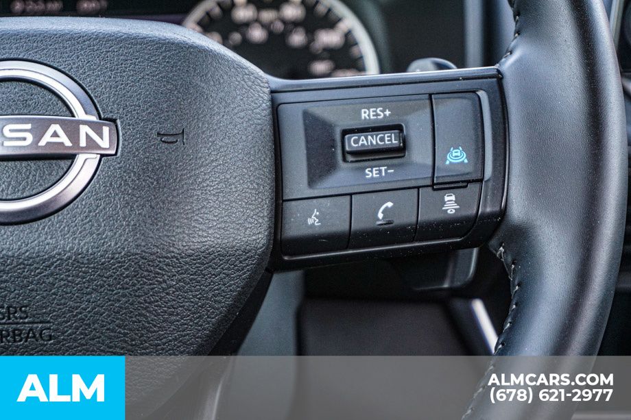 Used 2025 Gray Nissan SV image 30