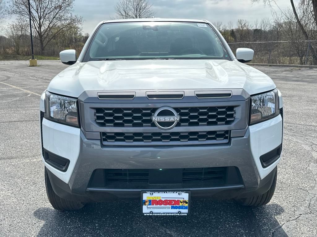 2025 Nissan Frontier SV photo