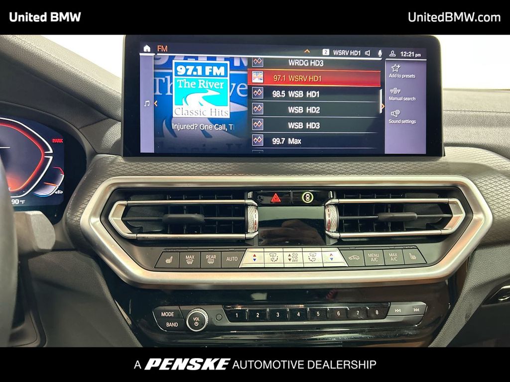 Thumbnail: 2024 BMW X4 - 16