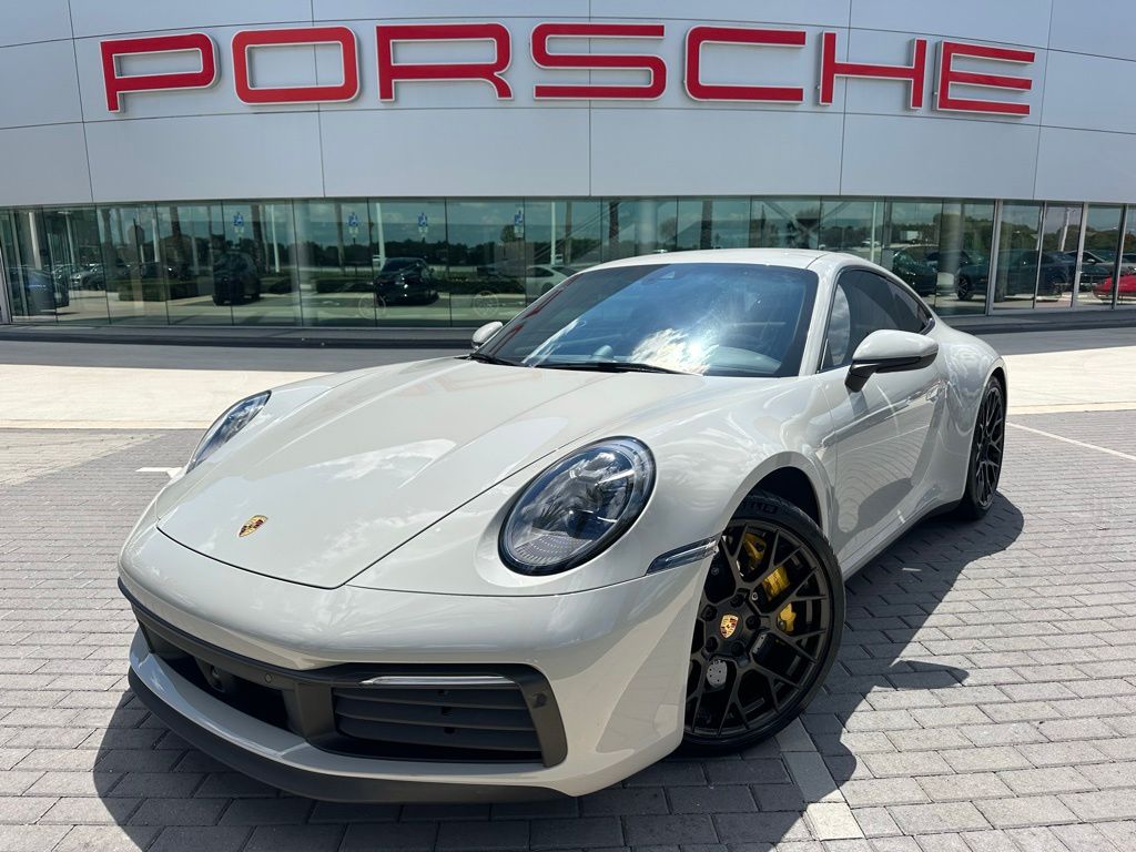 Thumbnail: 2020 Porsche 911 - 1