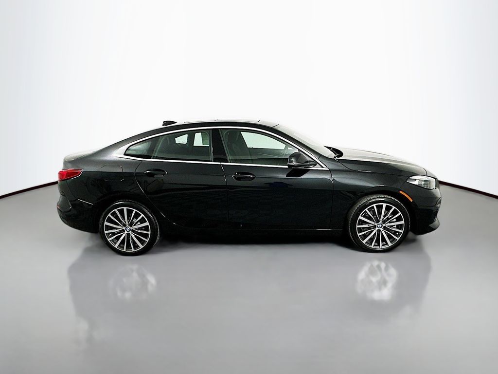 Thumbnail: 2024 BMW 2 Series - 4