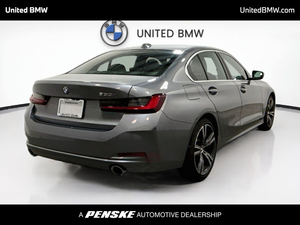 Thumbnail: 2024 BMW 3 Series - 5