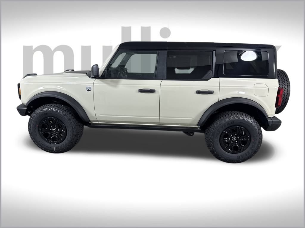2025 Ford Bronco Big Bend photo 2