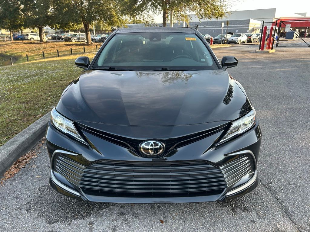 Thumbnail: 2023 Toyota Camry - 8