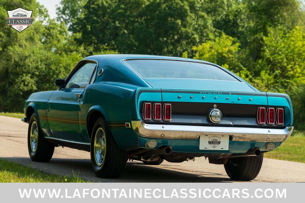 1969 Ford Mustang 4