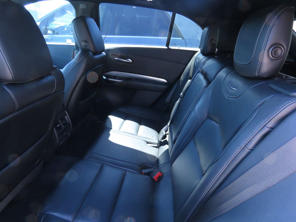 Thumbnail: 2019 Cadillac XT4 - 11