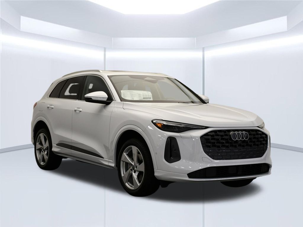 Thumbnail: 2025 Audi Q5 - 7