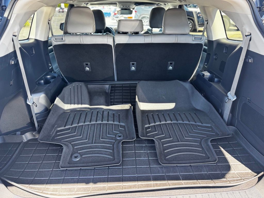 Used 2020 Toyota Highlander Hybrid SUV
