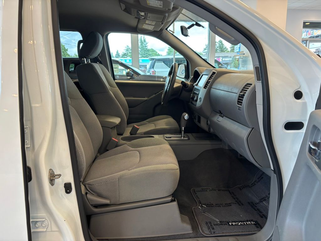 2019 Nissan Frontier SV