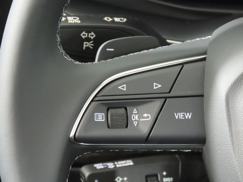 Thumbnail: 2026 Audi Q7 - 15