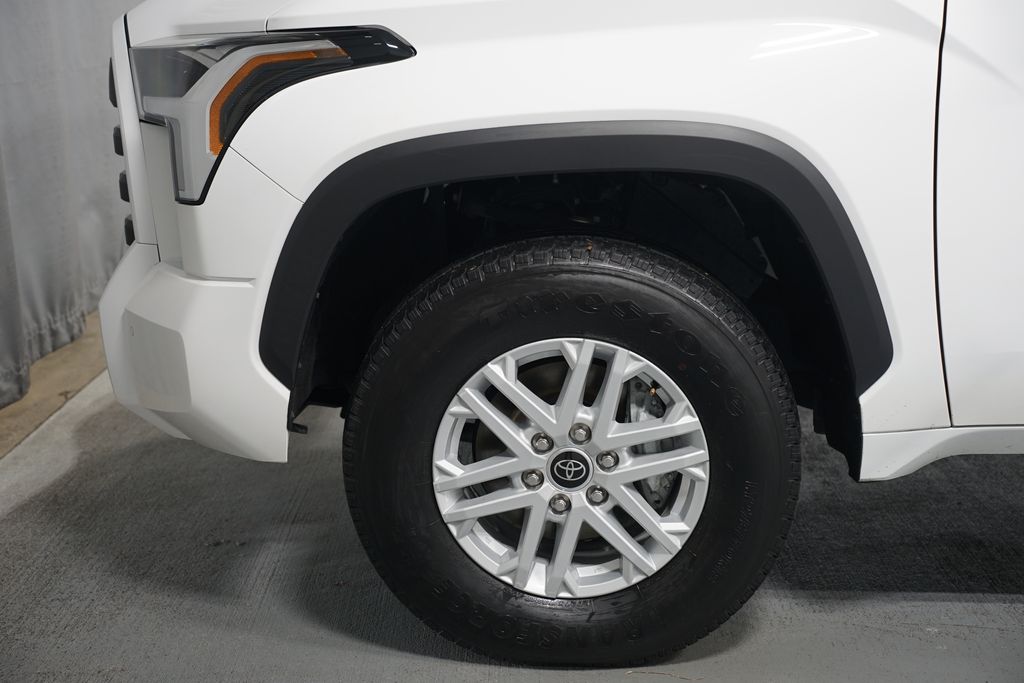 Thumbnail: 2024 Toyota Tundra - 5