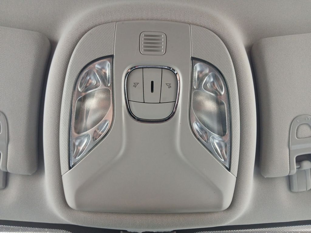 Used Car 2022 Jeep Compass  Latitude Lux For Sale Under $20,000 In Austin, Texas