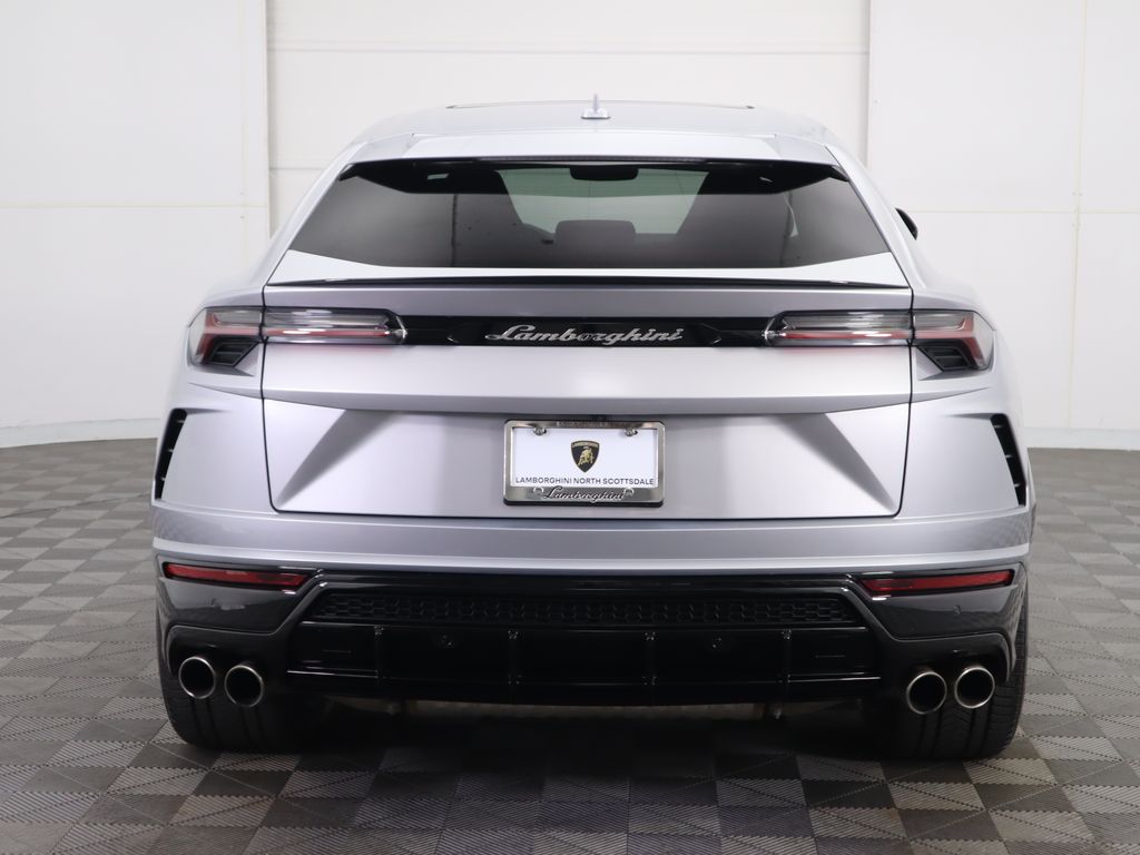 Thumbnail: 2022 Lamborghini Urus - 6