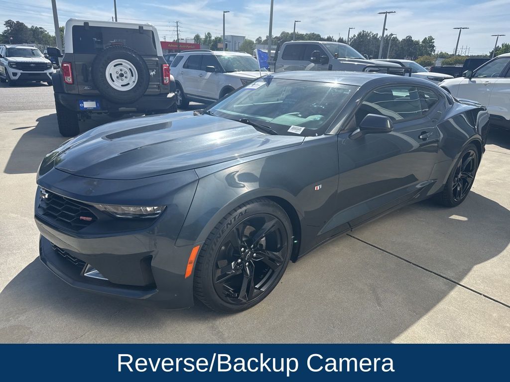 2020 Chevrolet Camaro RWD Coupe 1LT