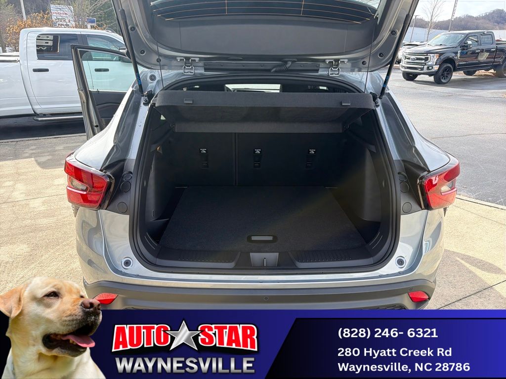 new 2026 Chevrolet Trax car, priced at $27,490