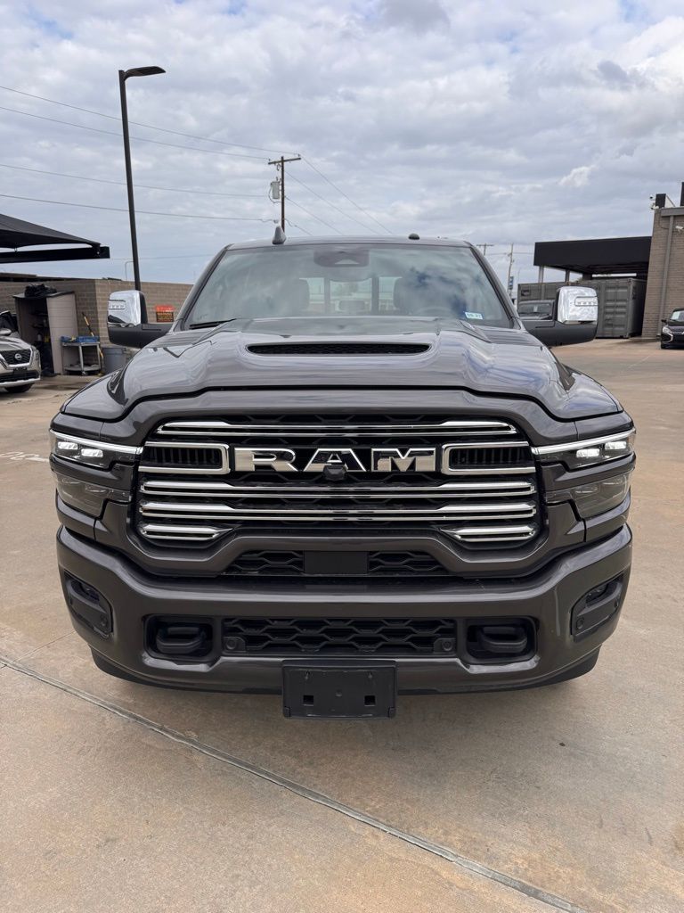 2025 RAM 2500 Laramie Crew Cab 4WD