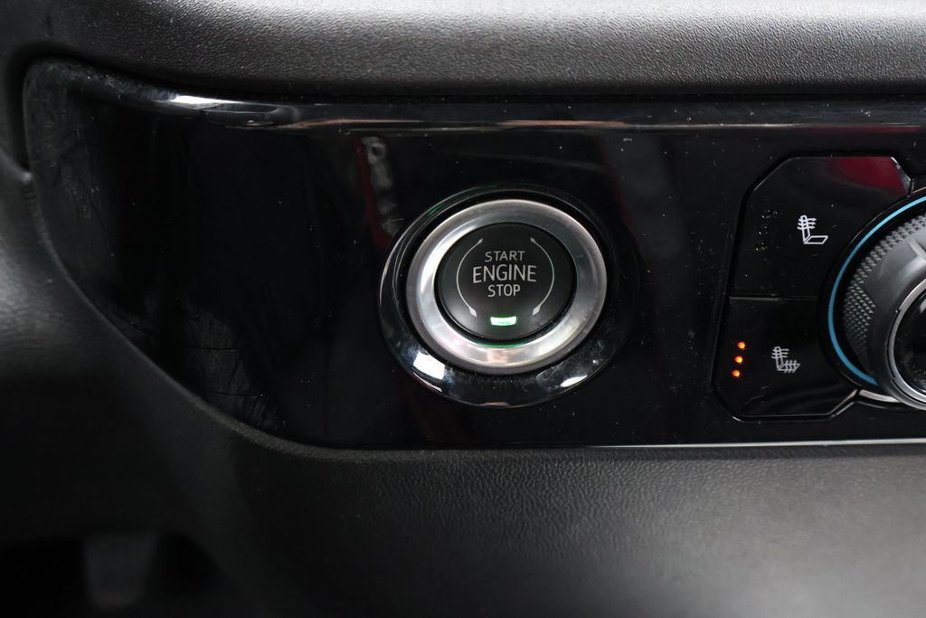 2022 Chevrolet Silverado 1500 LT 28