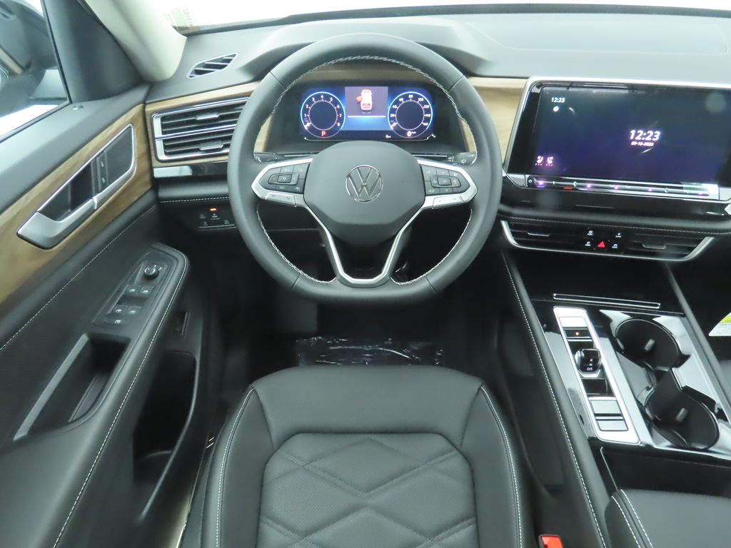 Thumbnail: 2026 Volkswagen Atlas - 11