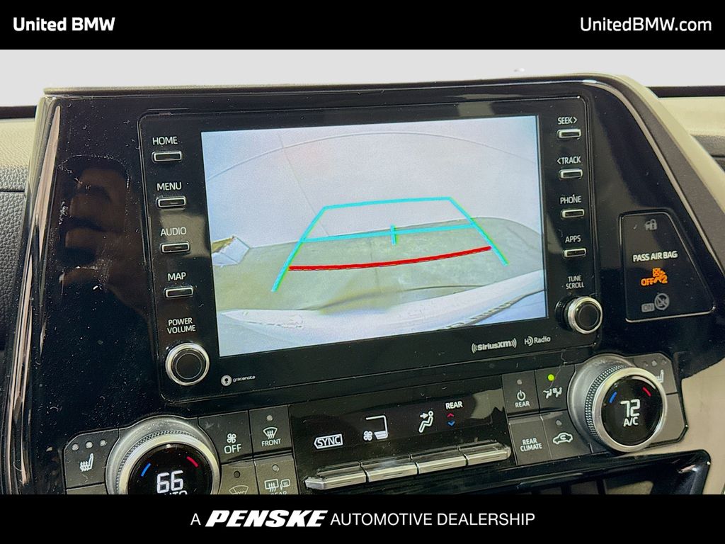 Thumbnail: 2020 Toyota Highlander - 9