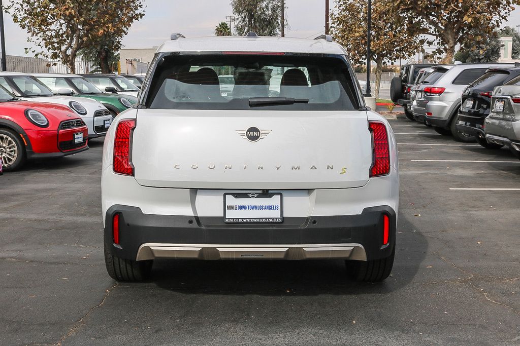 2025 MINI Cooper Countryman  8