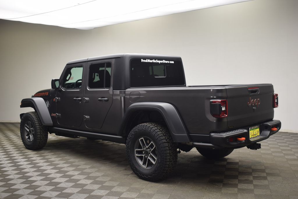 new 2026 Jeep Gladiator car, priced at $56,298