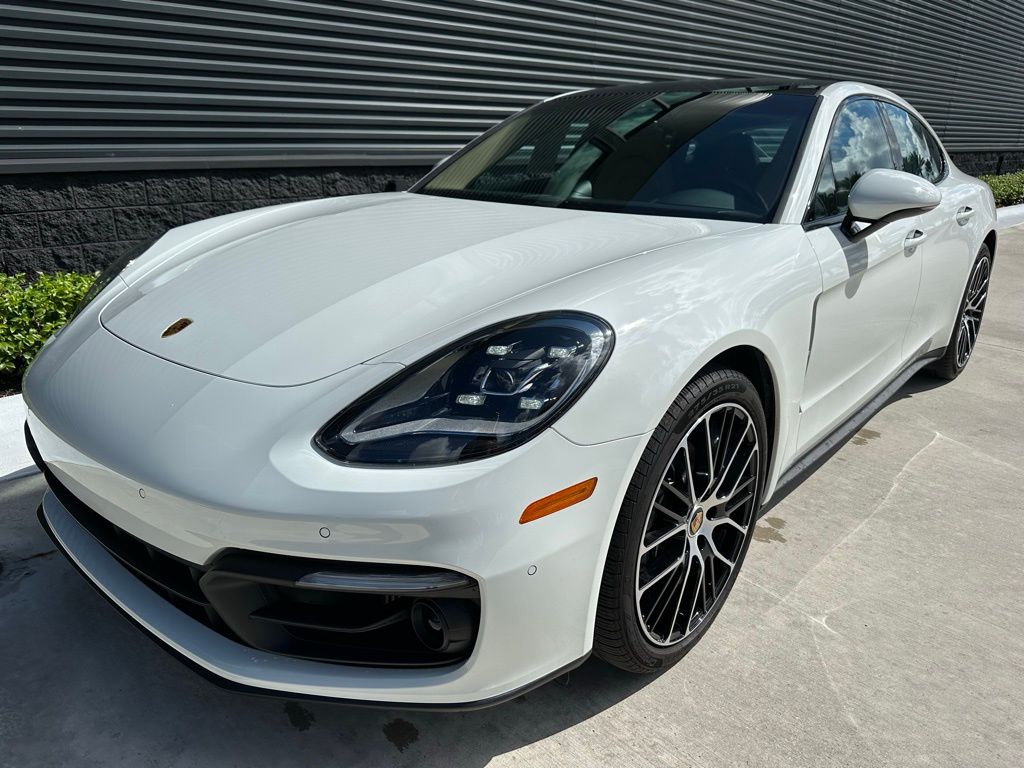 Thumbnail: 2023 Porsche Panamera - 6