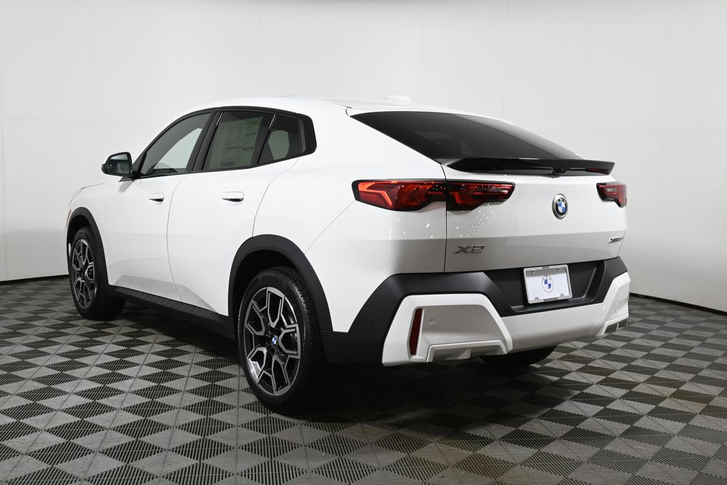 Thumbnail: 2027 BMW X2 - 5