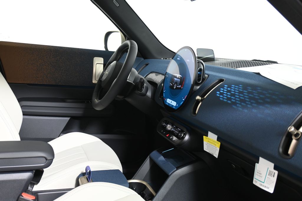 Thumbnail: 2027 MINI Cooper Countryman - 31