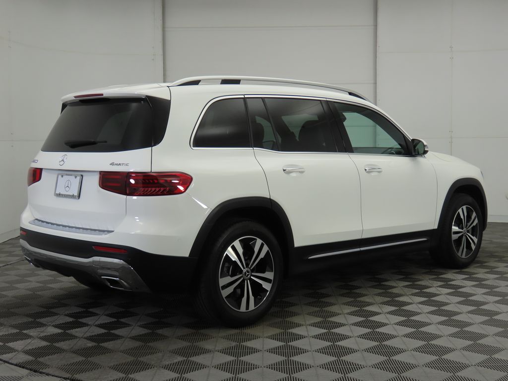 2025 Mercedes-Benz GLB 250 5