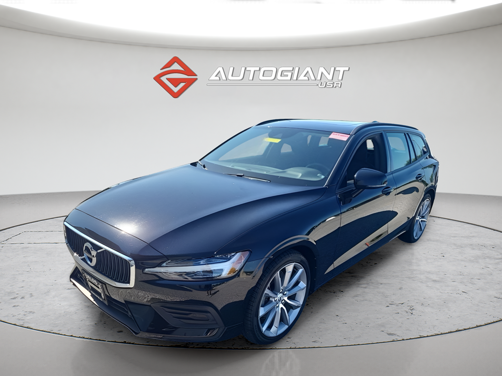 Black 2020 Volvo V60 T5 Momentum FWD Wagon Front-Wheel Drive Automatic