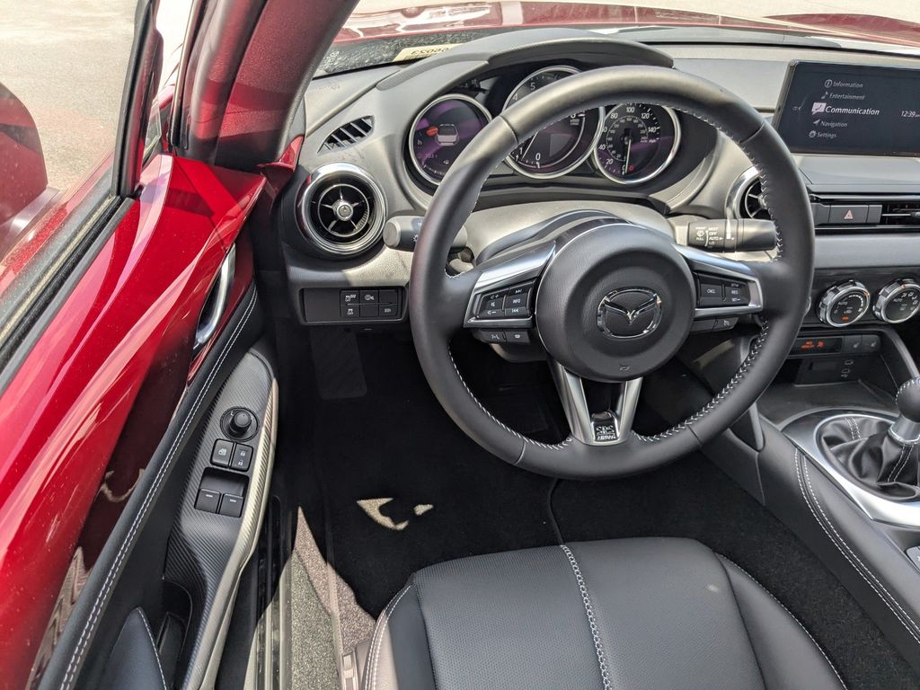 2025 Mazda MX-5 Miata Grand Touring