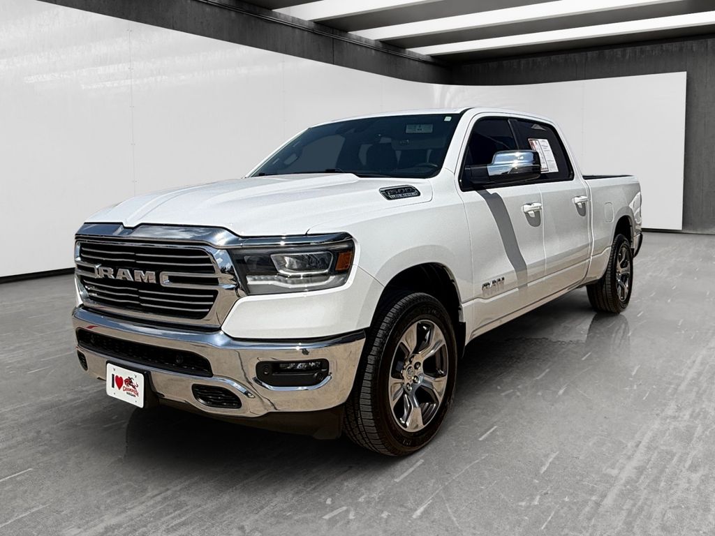 Bright White Clearcoat 2024 RAM 1500 Pickup Truck Four-Wheel Drive 8-Speed Automatic