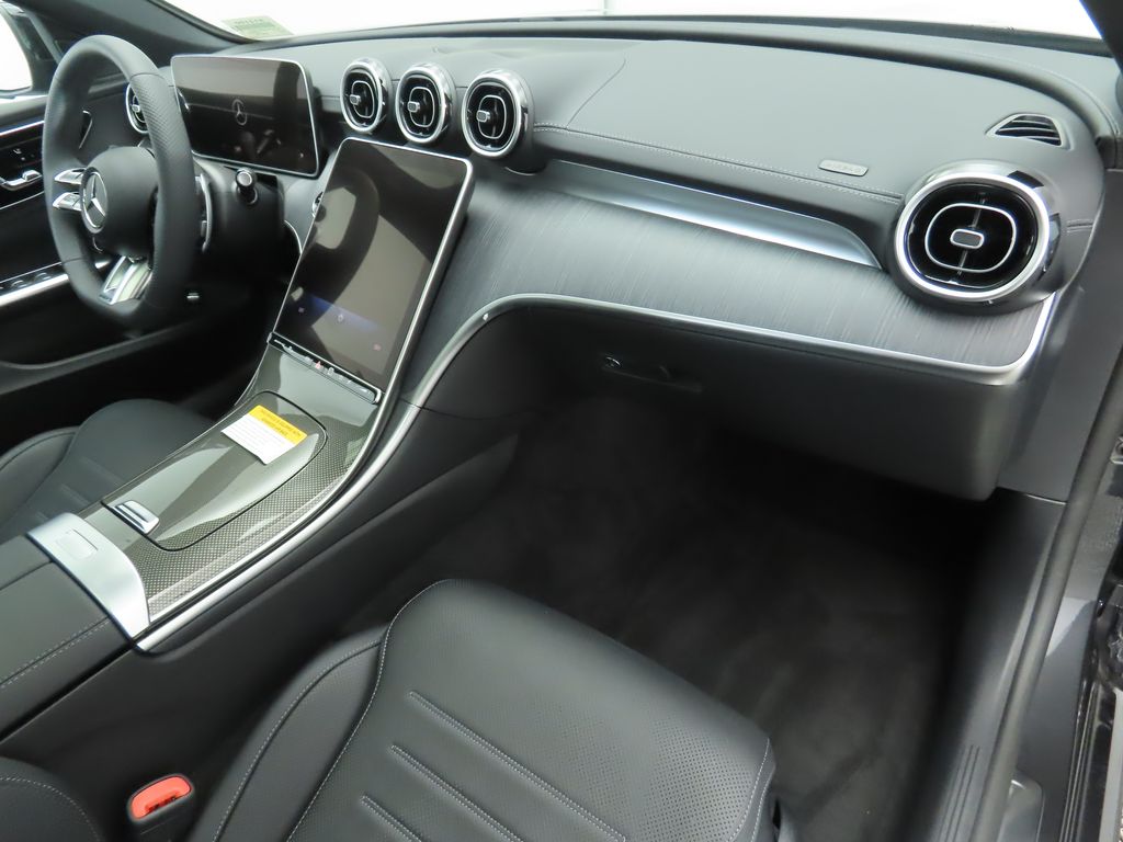 2024 Mercedes-Benz C-Class AMG C 43 17