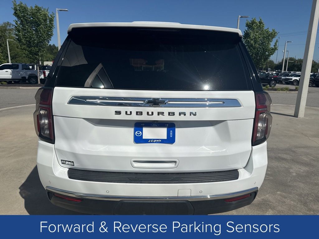 2023 Chevrolet Suburban 2WD LS