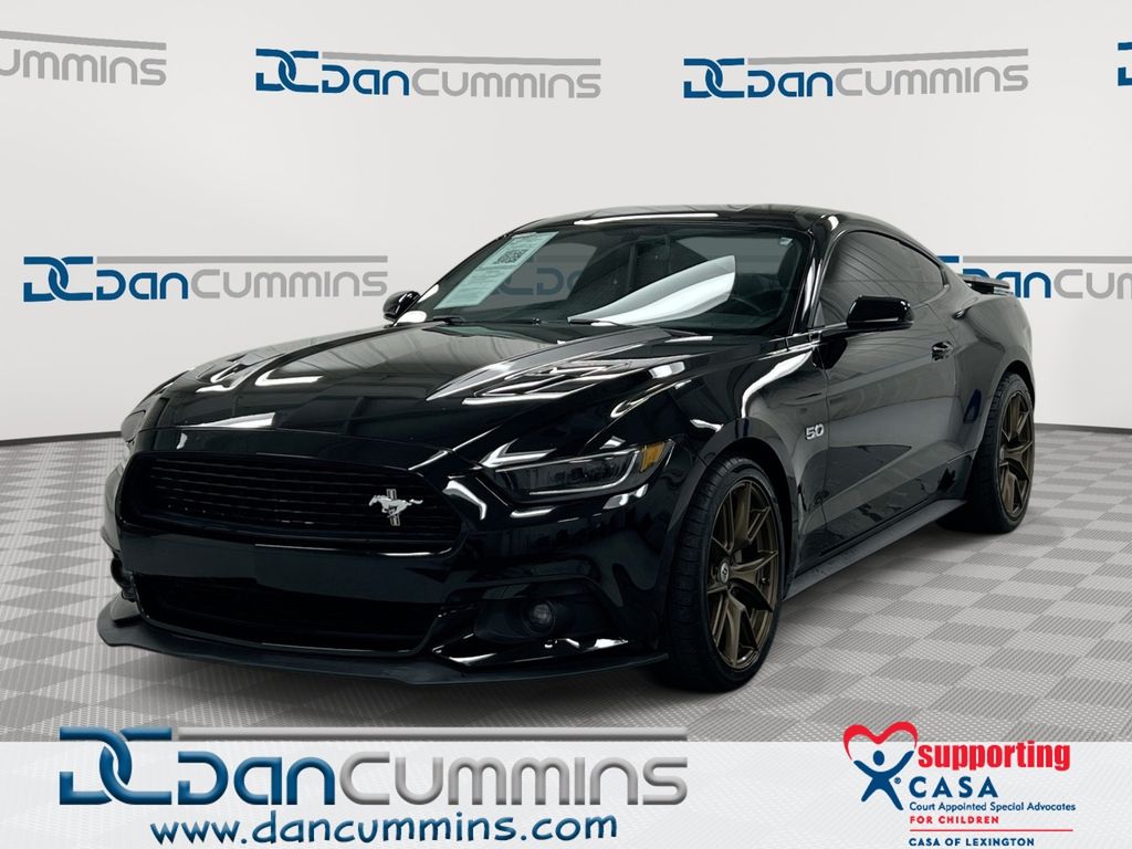  2016 Ford Mustang GT Premium Coupe RWD   