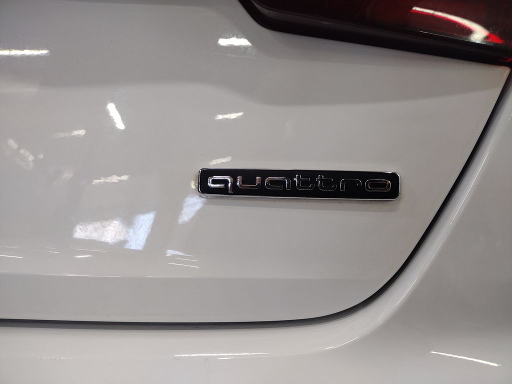 2022 Audi A4 45 S line Premium Plus