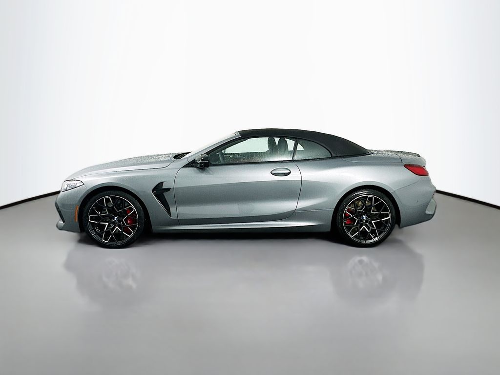 Thumbnail: 2025 BMW M8 - 8