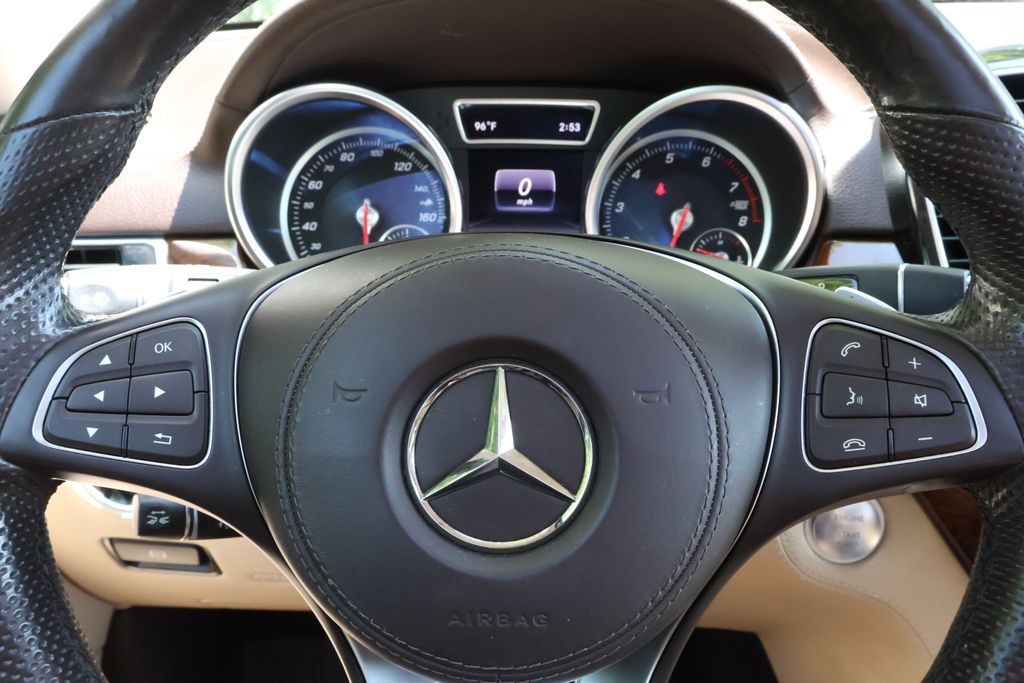 Thumbnail: 2019 Mercedes-Benz GLS - 26