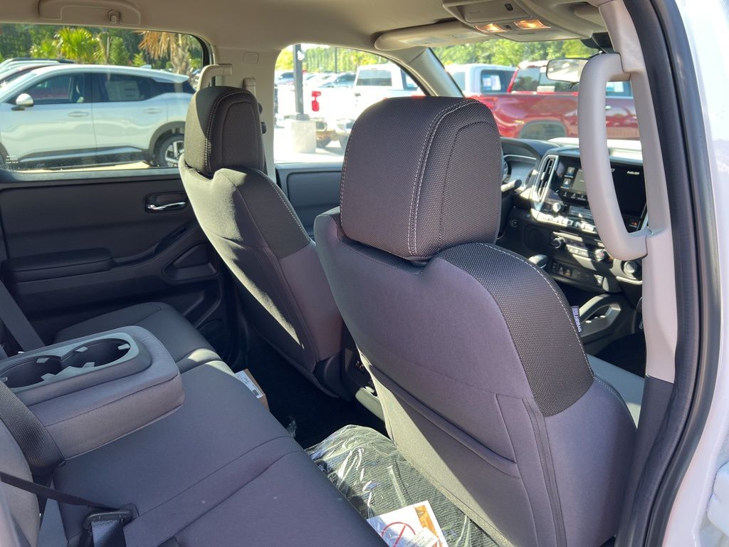 2025 Glacier White Nissan Frontier SV RWD Truck