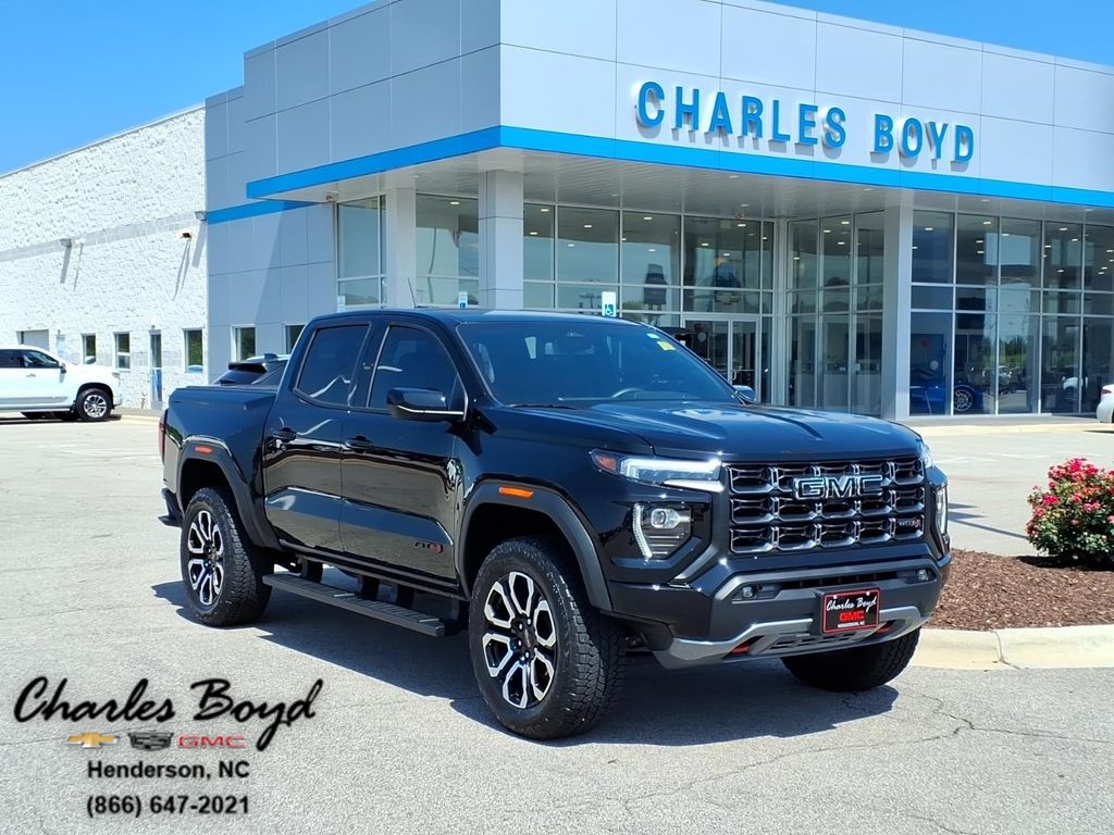 Onyx Black 2026 GMC Canyon Pickup Truck Four-Wheel Drive 8-Speed Automatic