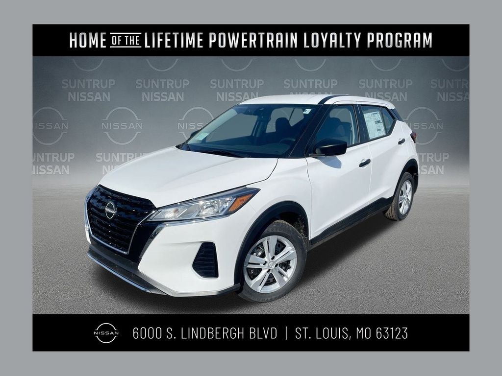 2025 Nissan Kicks Play S FWD