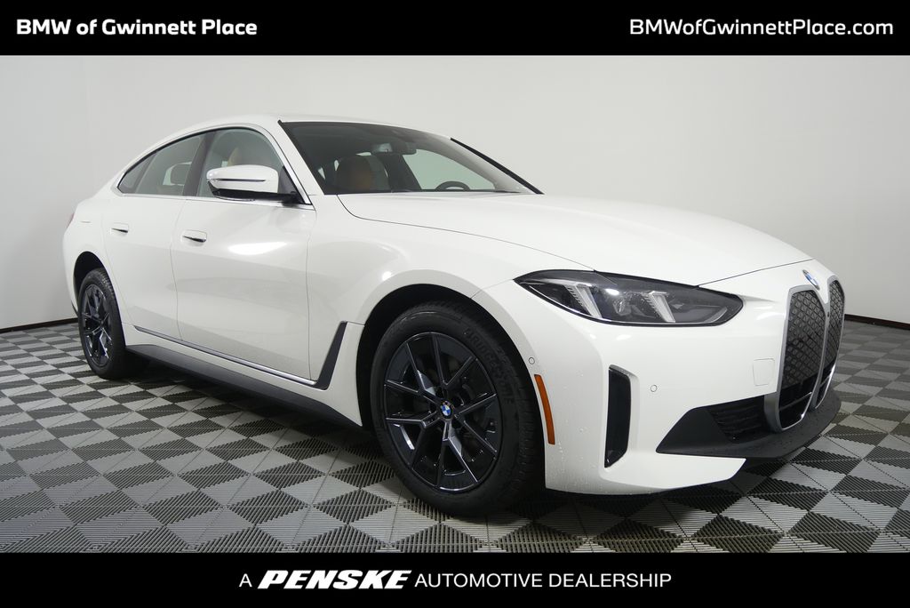 Thumbnail: 2026 BMW i4 - 1