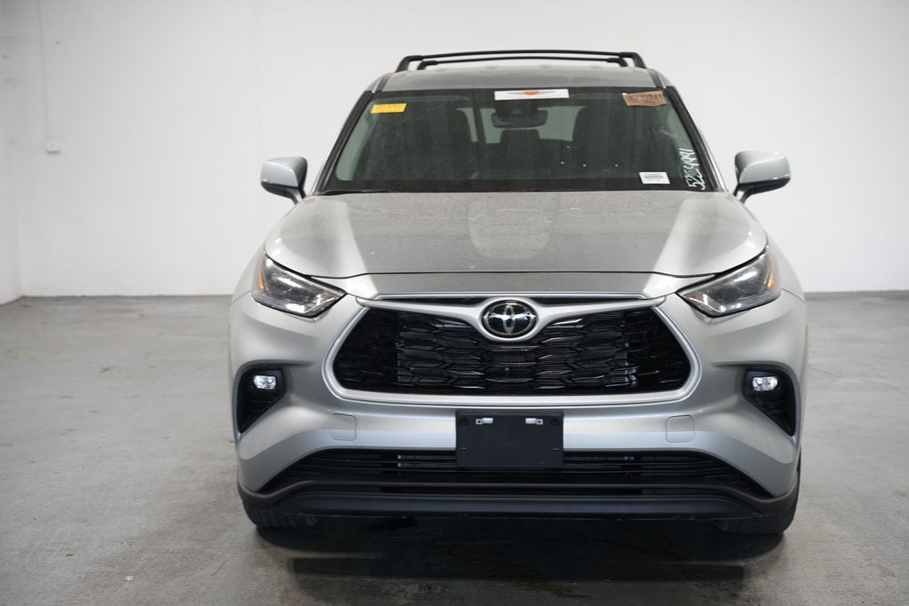 Thumbnail: 2024 Toyota Highlander - 2