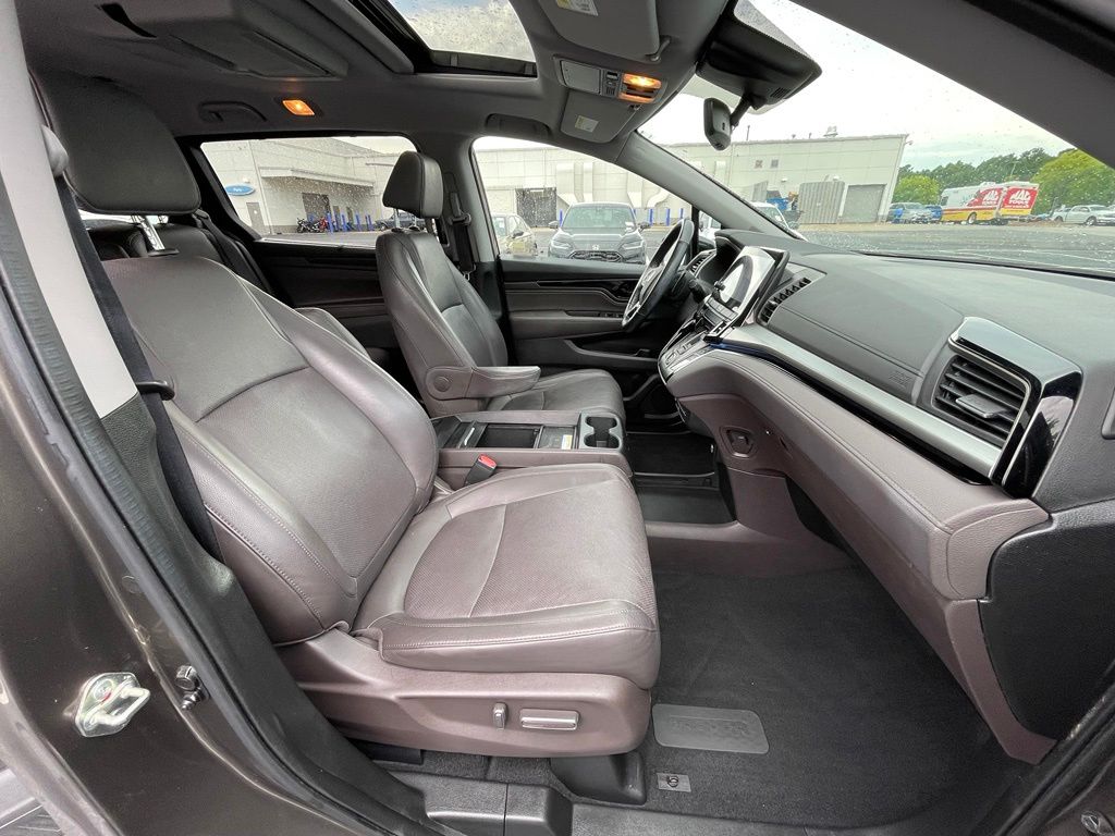 Thumbnail: 2019 Honda Odyssey - 32