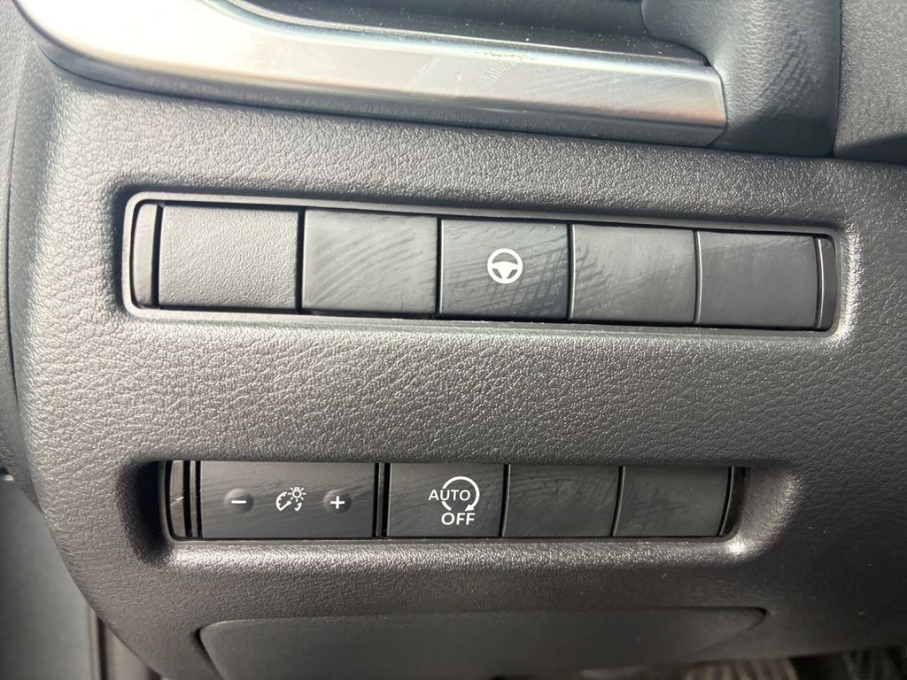 Used Car 2023 Nissan Rogue  Sv For Sale Under $20,000 In Austin, Texas