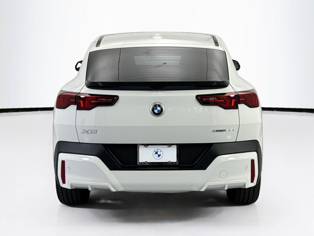 Thumbnail: 2027 BMW X2 - 6