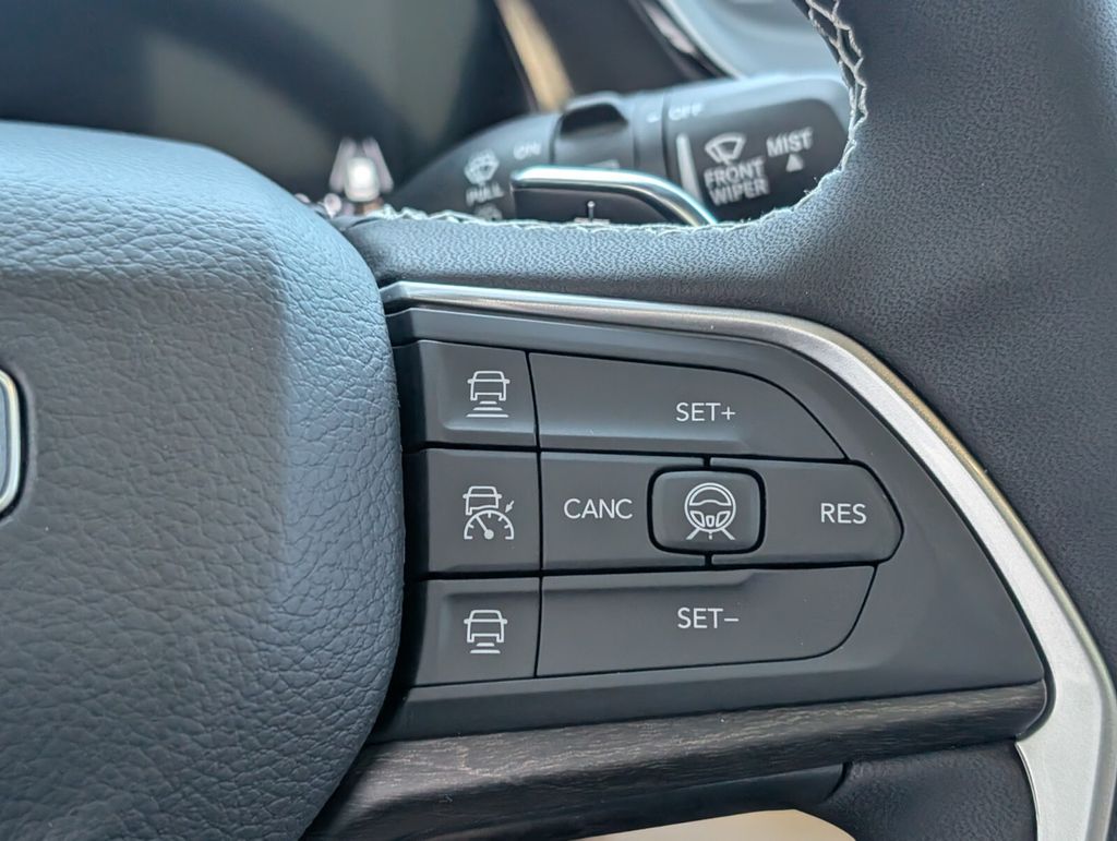 new 2026 Jeep Grand Cherokee L car, priced at $46,725