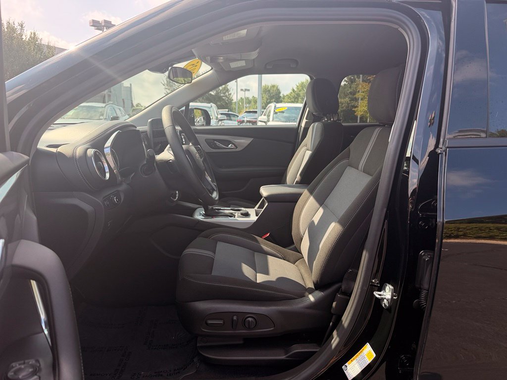 2025 Chevrolet Blazer LT Black - Jim Hudson Acura - Image 24