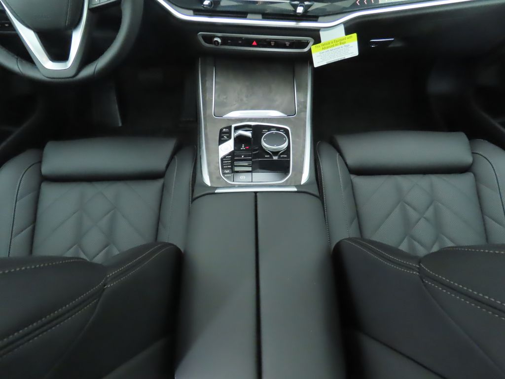 Thumbnail: 2026 BMW X5 - 17